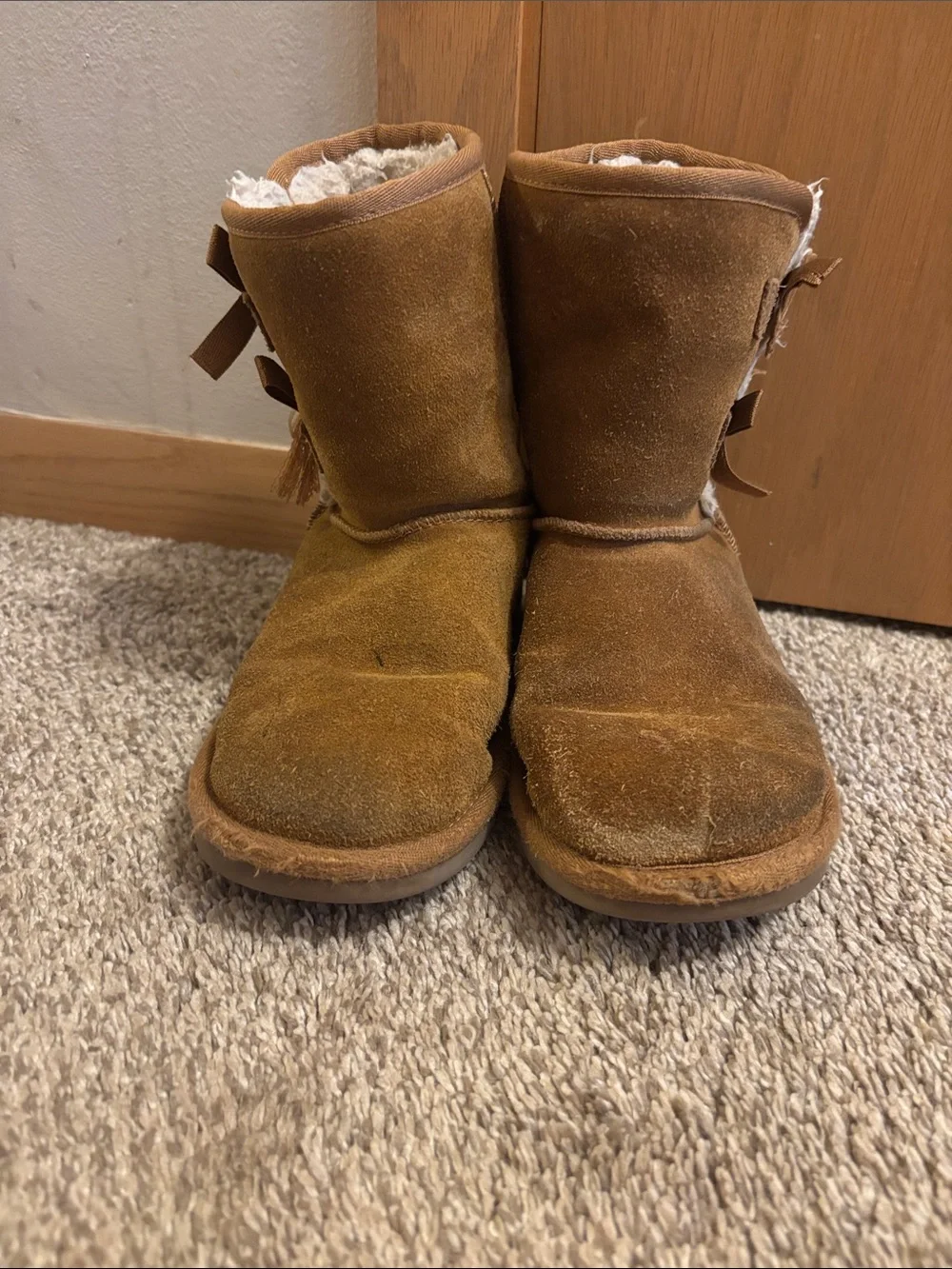 Koolaburra Chestnut Brown Suede Kids Bow Back Booties